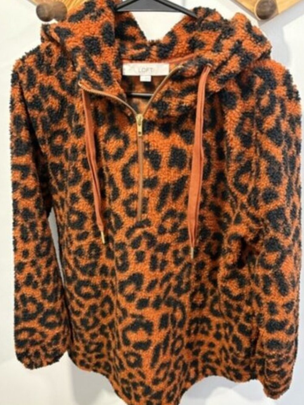 Loft Coze Leopard Print Sherpa Sweater 1/4 zip Size Large